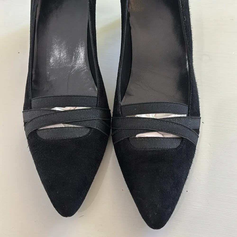 Stuart Weitzman Black Women's suede‎ classic pumps Size 8.5N